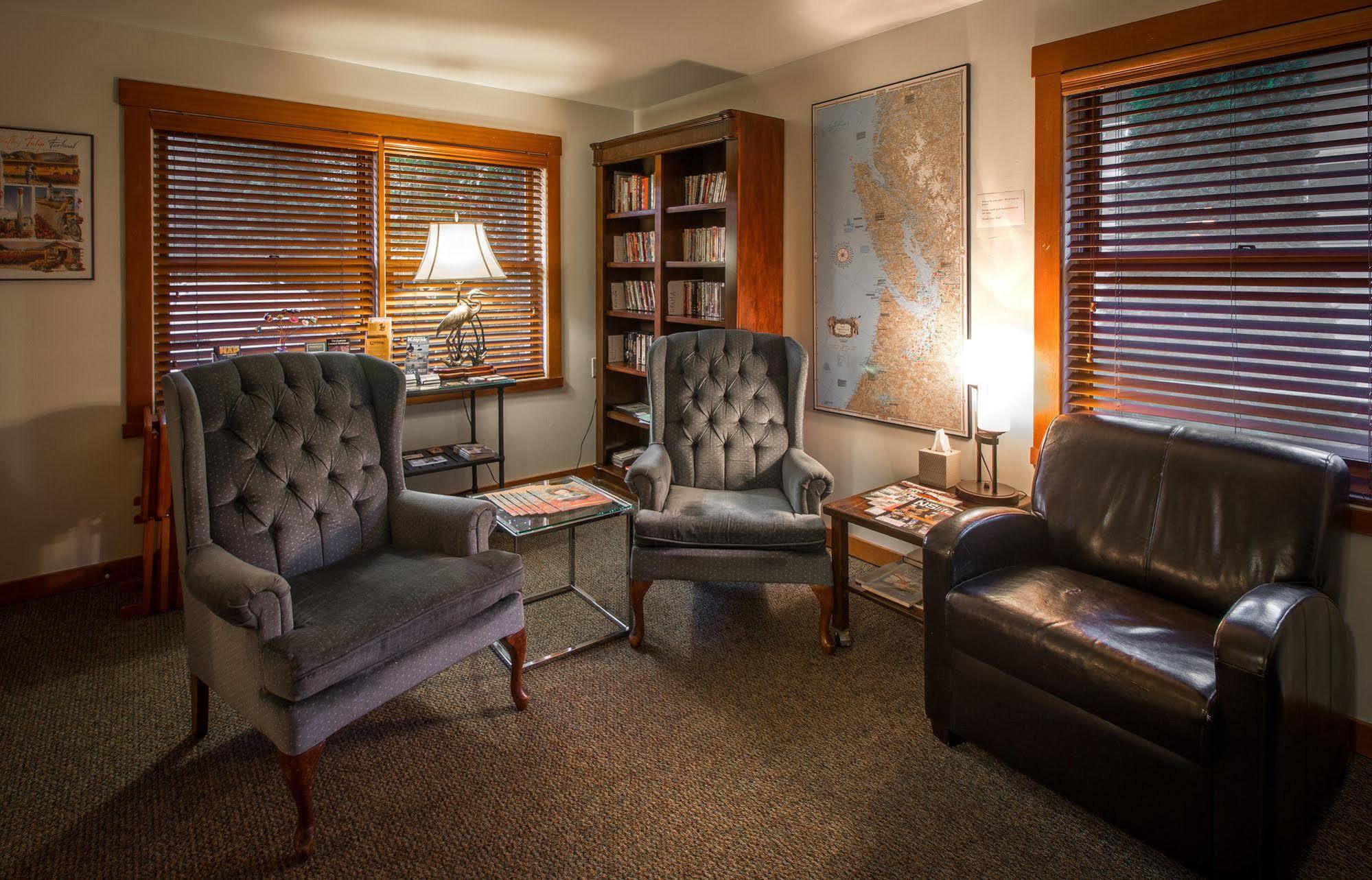 The Heron Inn And Day Spa La Conner Exterior photo